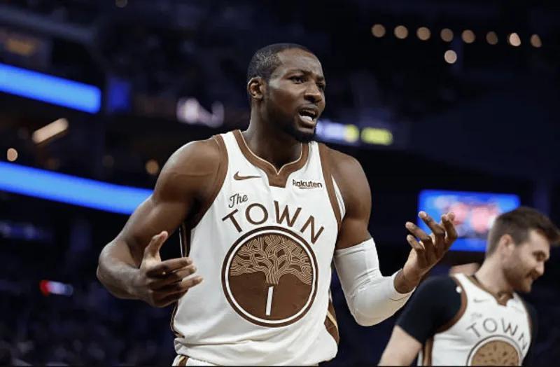 奇异果体育足球直播-勇士127-145猛龙2喜2忧！2弃将齐爆，库里抡不动，格林纯战犯！