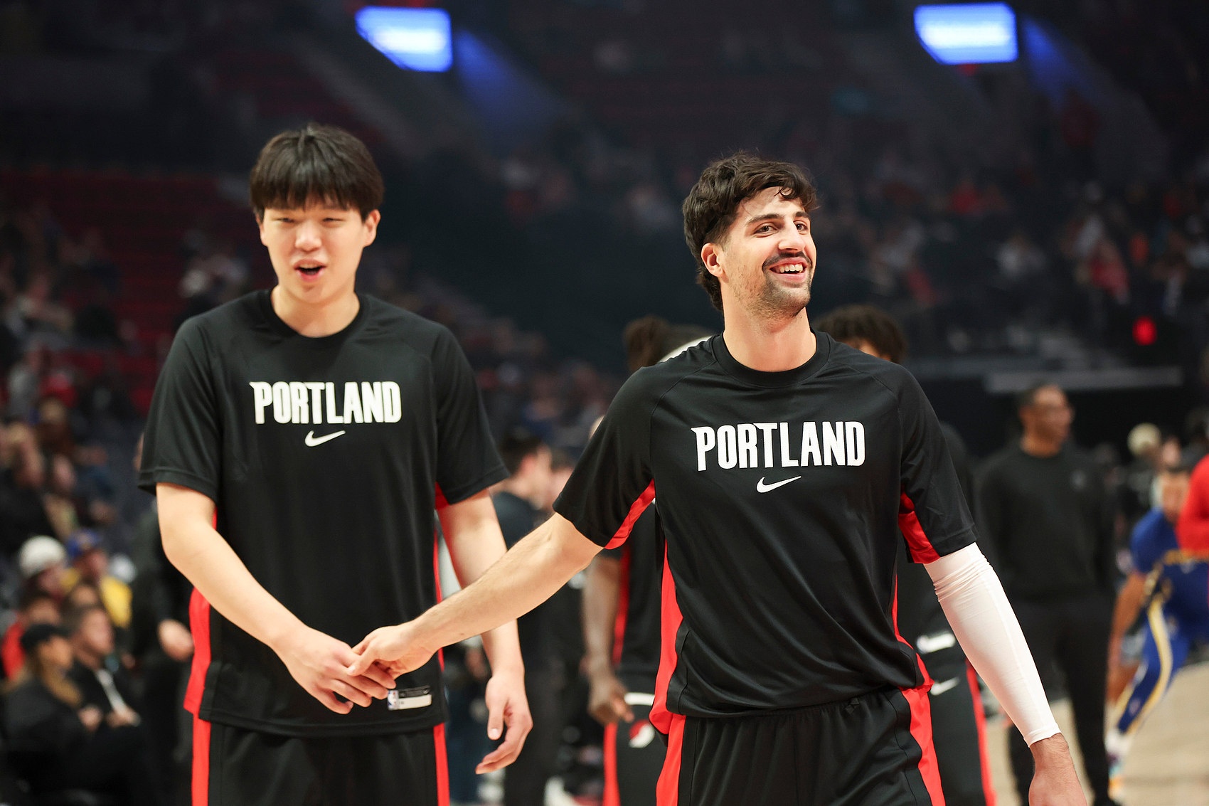 奇异果体育实时比分-明日战湖人！阿夫迪亚小概率出战 格兰特霍勒迪杨瀚森出战成疑